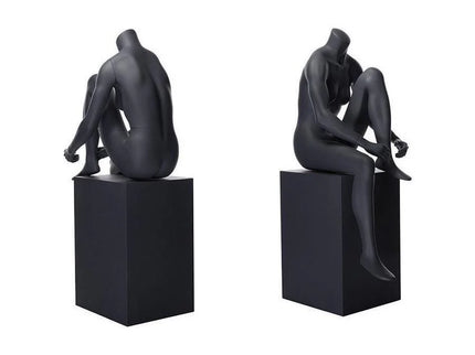 Athletic Female Sitting Mannequin (TMK-MZ-NI-17)