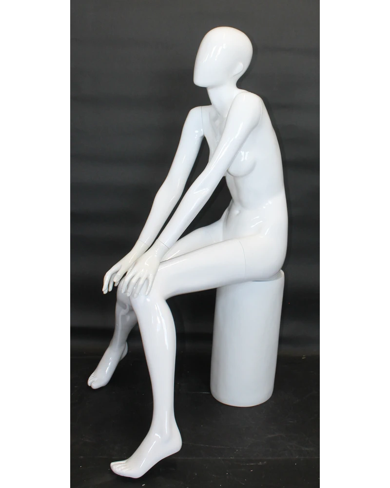 Hands-on-knees sitting abstract female mannequin in glossy white