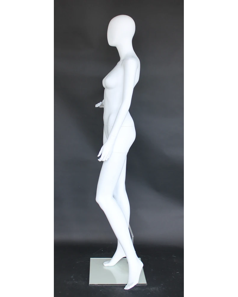 Hand-on-hip egghead female mannequin in matte white