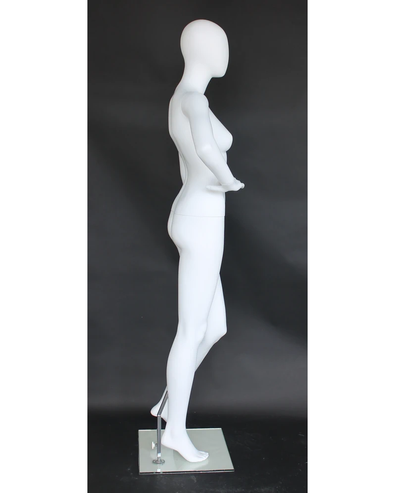 Hand-on-hip egghead female mannequin in matte white