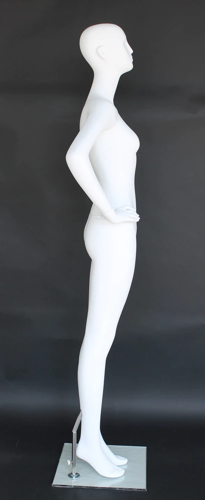 Hand-on-waist abstract female mannequin in matte white