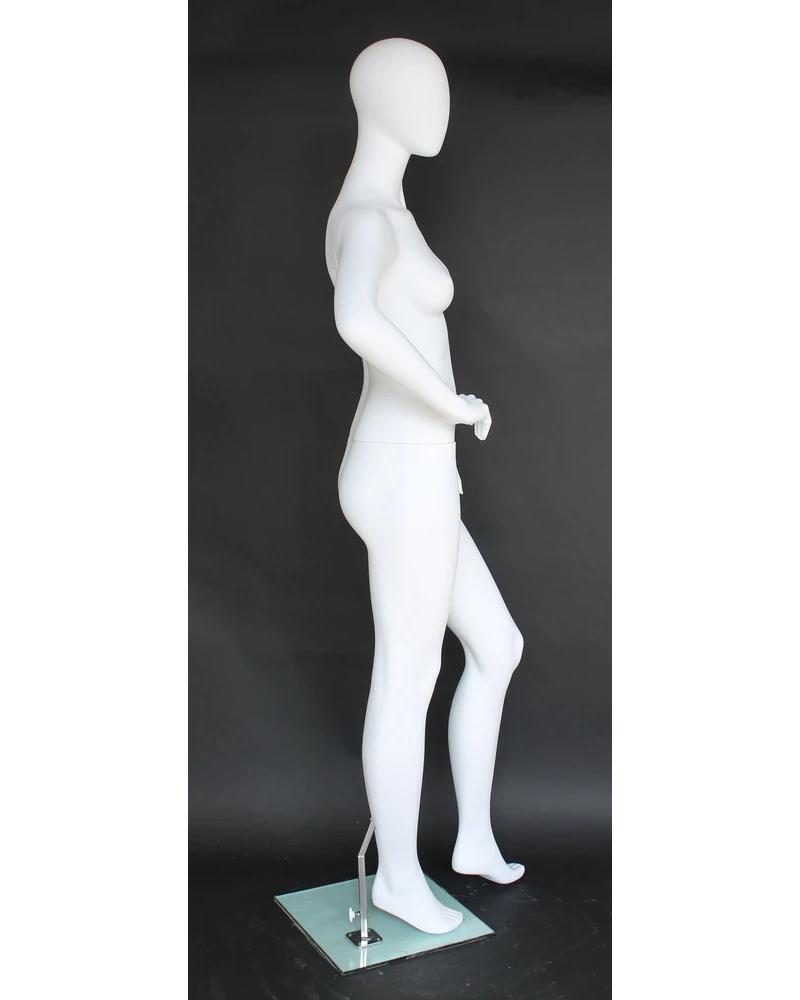 Chic hand-on-hip egghead female mannequin in matte white