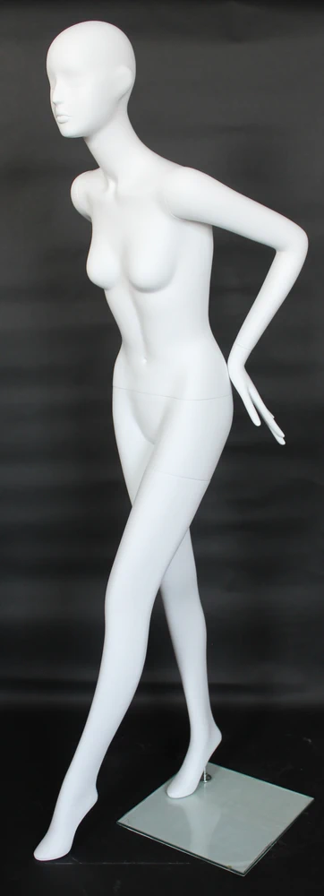 Hand-on-waist abstract female mannequin in matte white