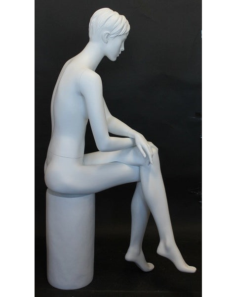Featured-face crossed-leg sitting female mannequin with molded hair in matte white, SFW9-WT