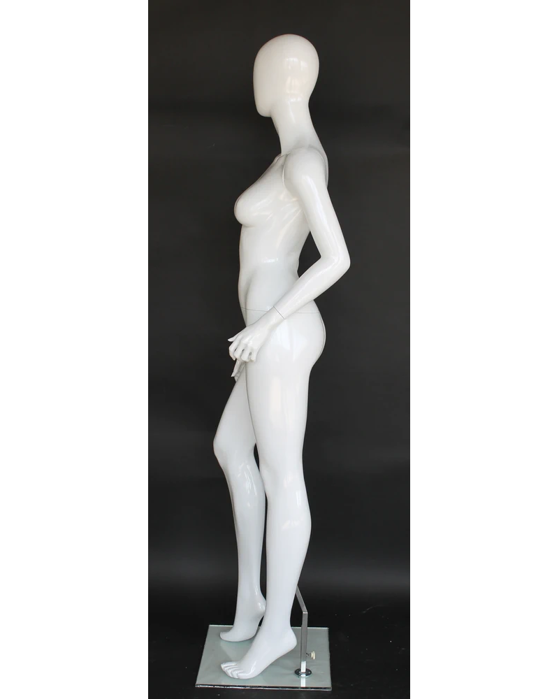 Graceful-pivot egghead female mannequin in glossy white