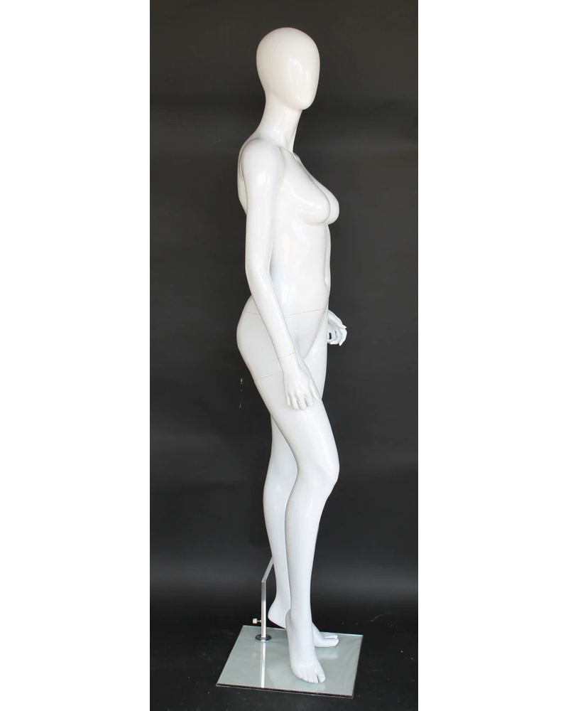 Graceful-pivot egghead female mannequin in glossy white